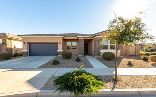 cute one story desert home